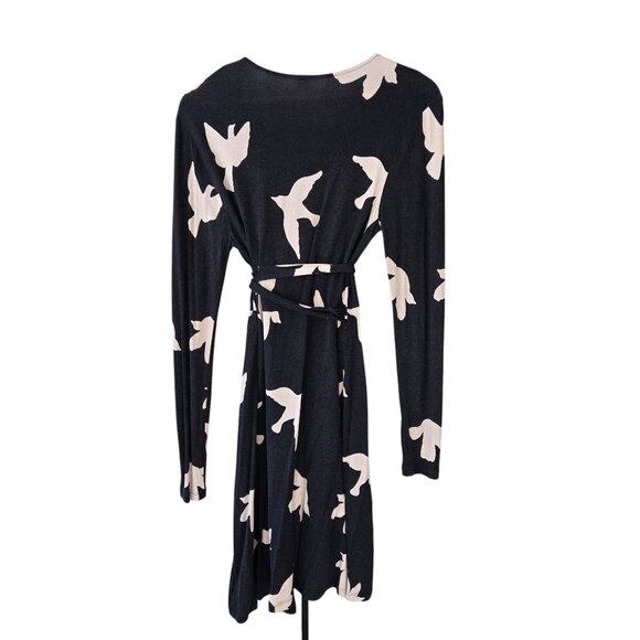 Old Navy Bird Print Wrap Dress SZ M - Picture 2 of 3